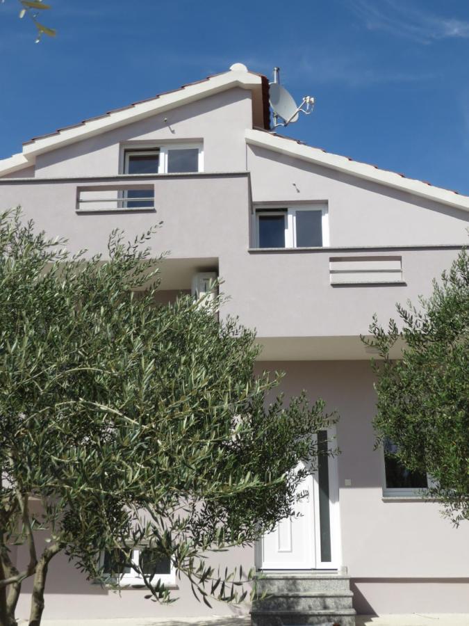 M&L Holliday Home Biograd Na Moru Exterior foto